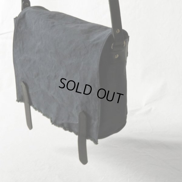 ナイトブラック