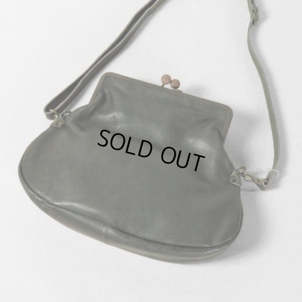 画像4: kanmi / カンミ motte 木玉ガマグチポシェット (4)