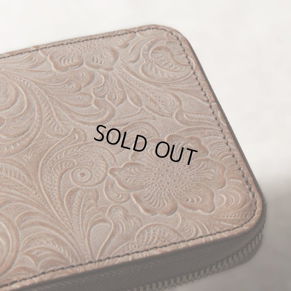 画像3: Re-ACT / リアクト フラワーエンボスレザー ラウンドファスナーミドルウォレット (3)