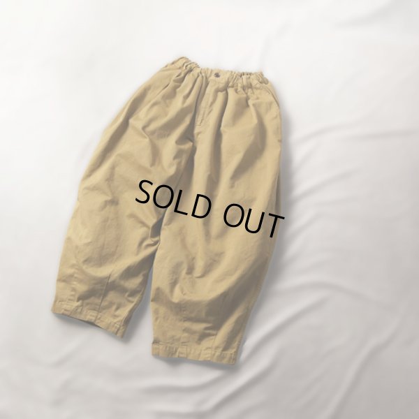 34 カーキベージュ