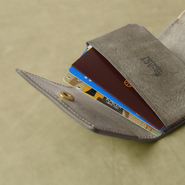 画像8: Re-ACT / リアクト アラスカレザー 3つ折りミニウォレット (8)