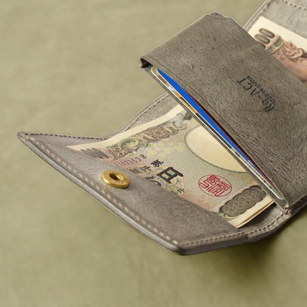 画像9: Re-ACT / リアクト アラスカレザー 3つ折りミニウォレット (9)