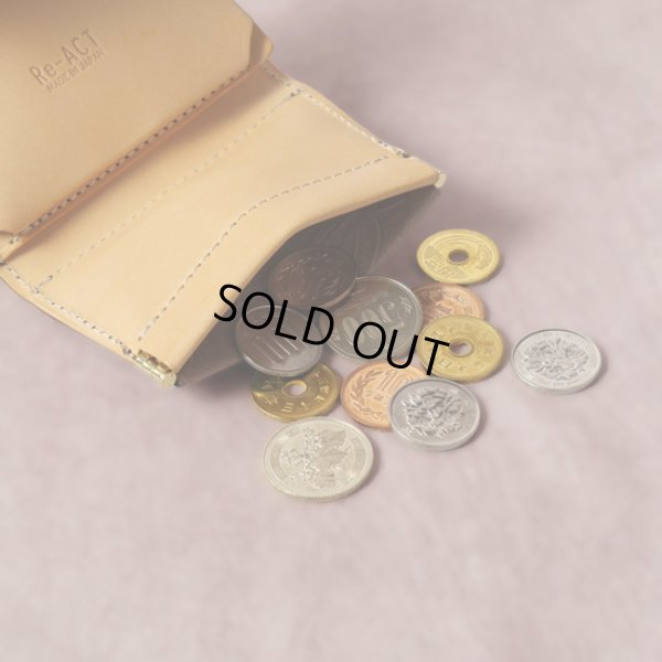 画像12: Re-ACT / リアクト フラワーエンボスレザー 3つ折りミニウォレット (12)