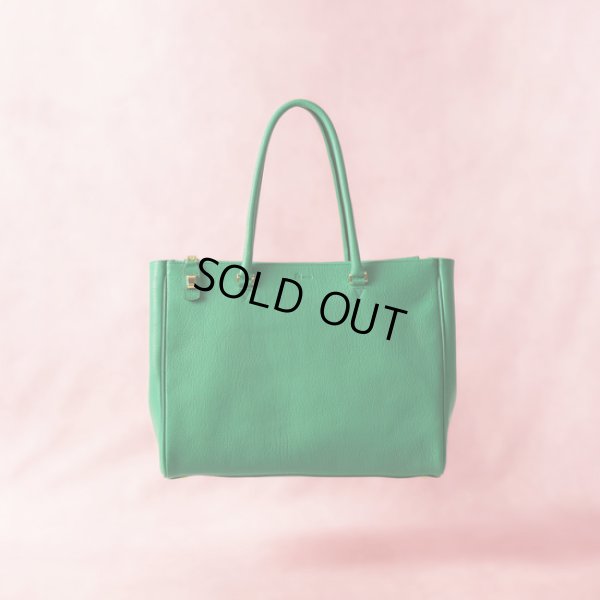 ケリーグリーン