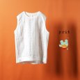 画像1: prit / プリット ケーブル刺しゅう 切替プルオーバーベスト (1)
