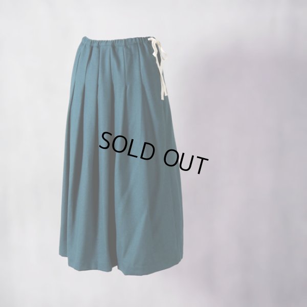 72 ダークブルー