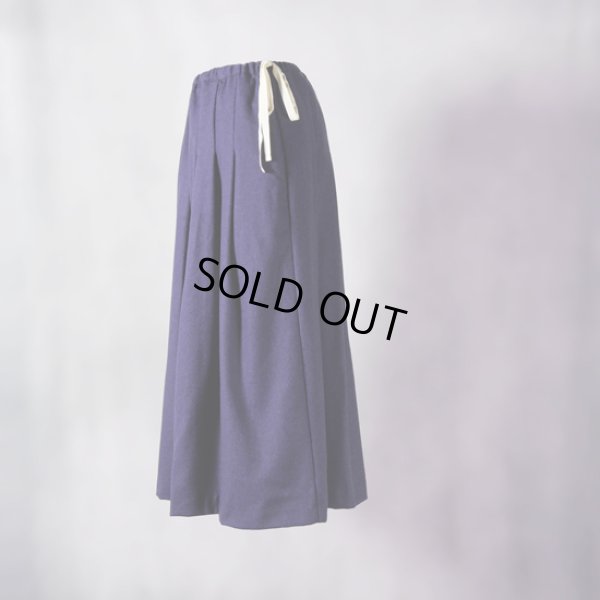 画像4: ina / イナ ウエスト外紐付きタックスカート (4)