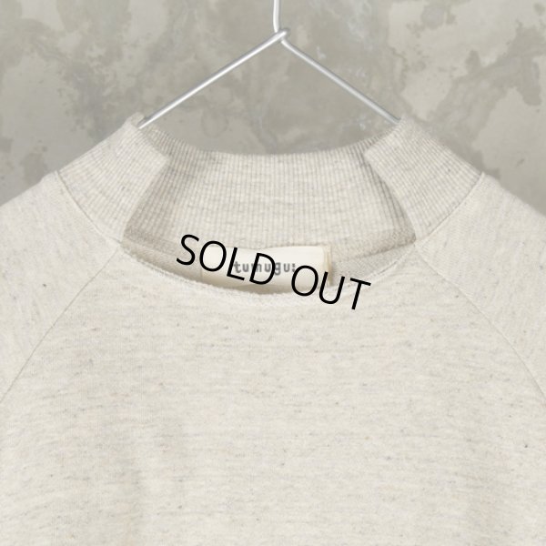 画像2: tumugu / ツムグ エコリバイバル裏毛プルオーバー (2)