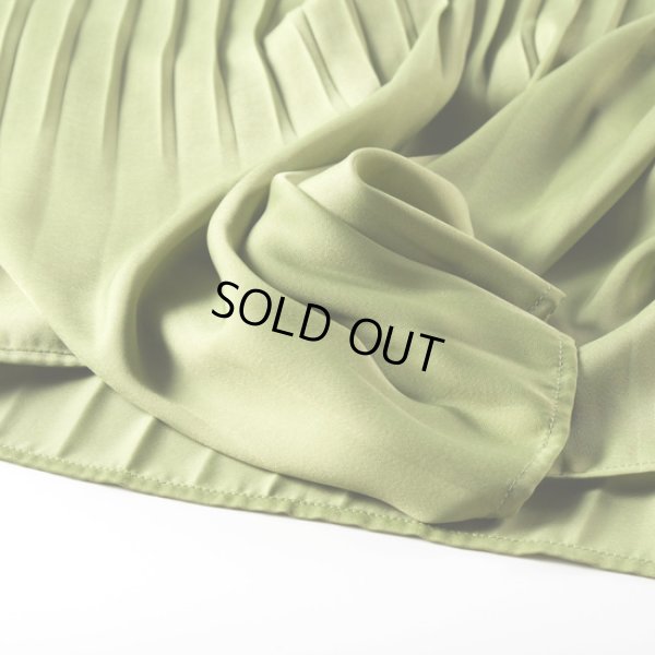 画像7: sosotto / ソソット アンティークサテン 消しプリーツ ノースリーブワンピース (7)