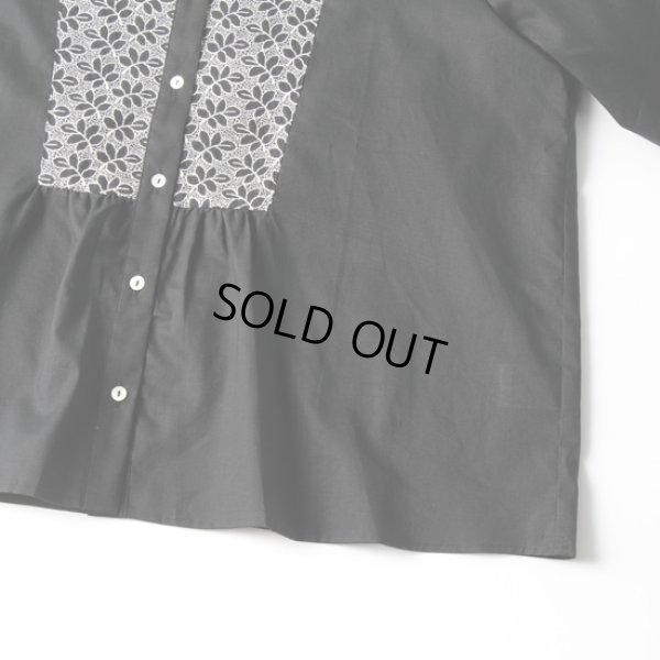 画像5: sosotto / ソソット 葉柄エンブロイダリー 前後ヨーク切替ブラウス 6分袖 (5)