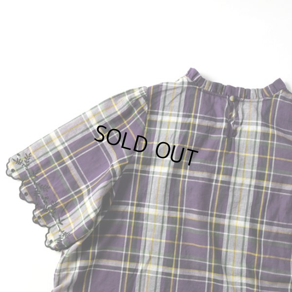 画像6: sosotto / ソソット スカラップ 刺しゅう半袖ブラウス (6)