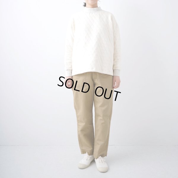 画像2: NATURAL LAUNDRY / ナテュラルランドリー C/Lカルゼ キャロットパンツ (2)