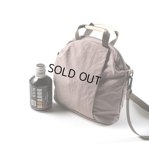 画像4: EARTH MADE / アースメイド LIGHT NYLON MINI 2WAY SHOULDER (4)