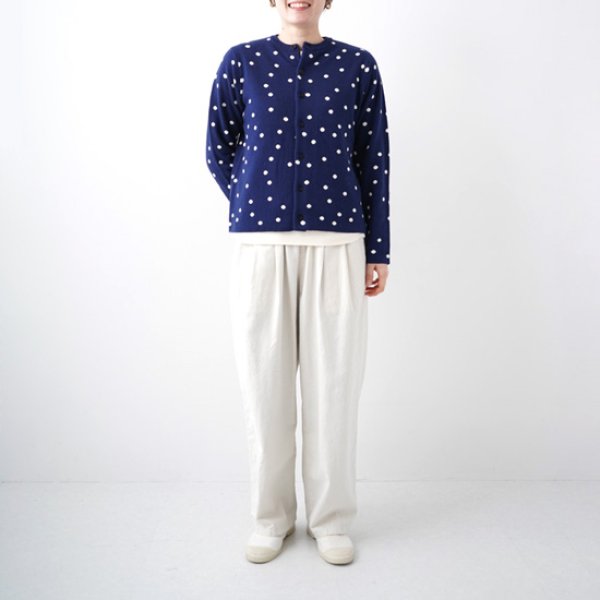 画像2: NATURAL LAUNDRY / ナテュラルランドリー ウォッシャブルニット フロートドット ジャガードカーディガン (2)