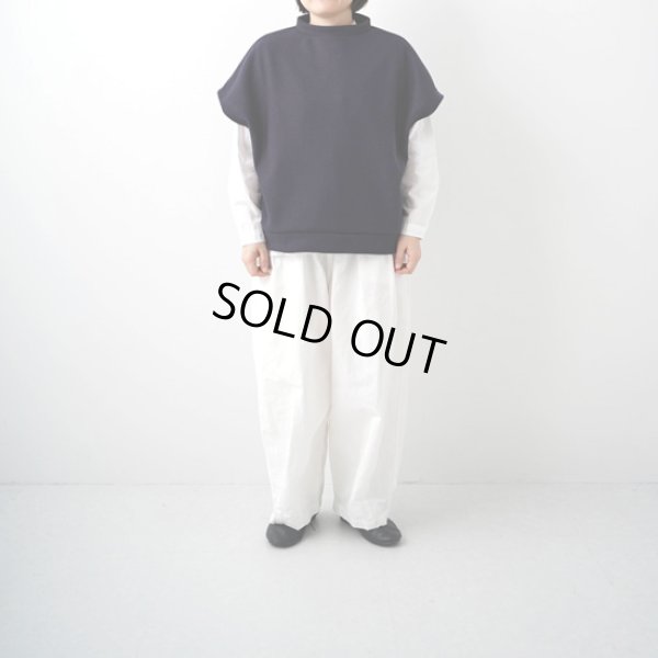 画像2: grin / グリン フエルトウールガーゼ モックベスト (2)