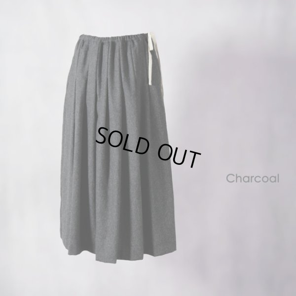 画像10: ina / イナ ウエスト外紐付きタックスカート (10)