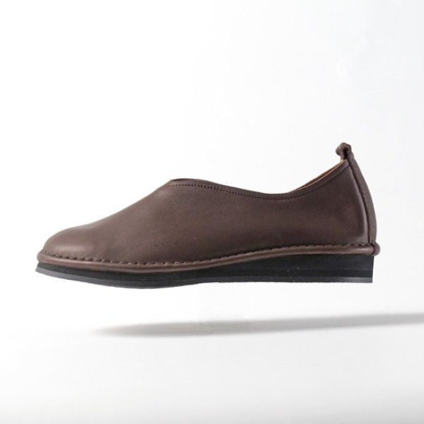 画像4: ramble comfort / ランブルコンフォート オイルシュリンクレザー Vカットフラットシューズ (4)