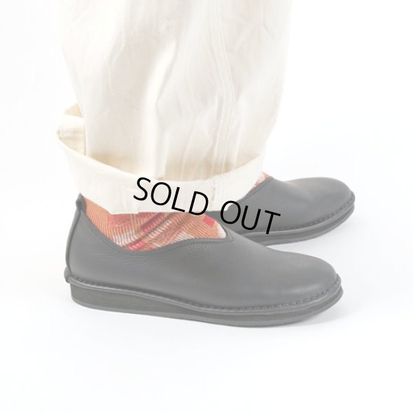 画像18: ramble comfort / ランブルコンフォート オイルシュリンクレザー Vカットフラットシューズ (18)