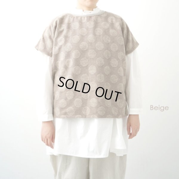 画像2: NATURAL LAUNDRY / ナテュラルランドリー ドットジャガード ドルマンベスト (2)