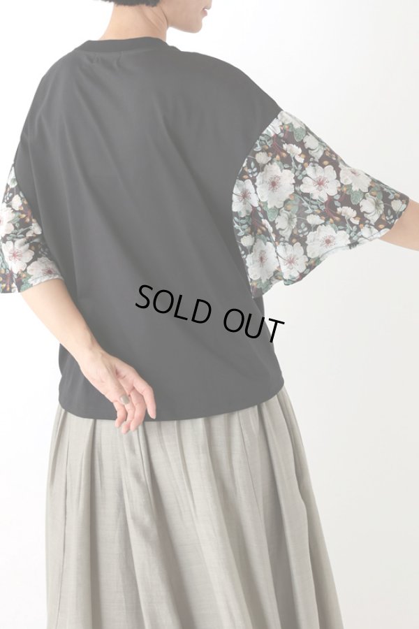 画像5: sosotto / ソソット ブレーティング天竺+LIBERTYシルフローン ギャザー5分袖Tシャツ (5)