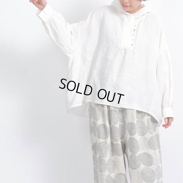 画像2: tumugu / ツムグ ラミーキャンバス フードブラウス (2)