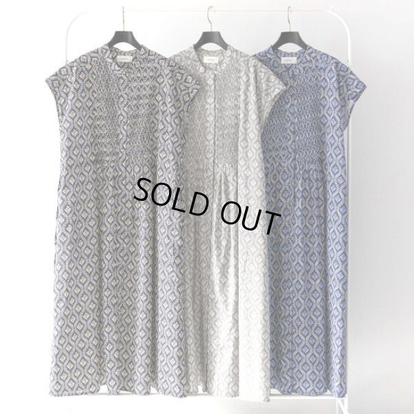 画像13: sosotto / ソソット ツタ柄細ピンタック ウエストドロスト フレンチワンピース (13)