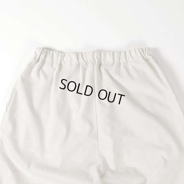 画像8: prit / プリット リネン混ストレッチシャンブレー タックバギーパンツ (8)