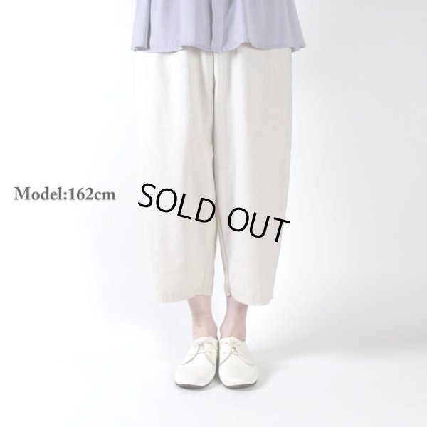 画像8: prit / プリット リネン混ストレッチシャンブレー 8分丈バギーパンツ (8)