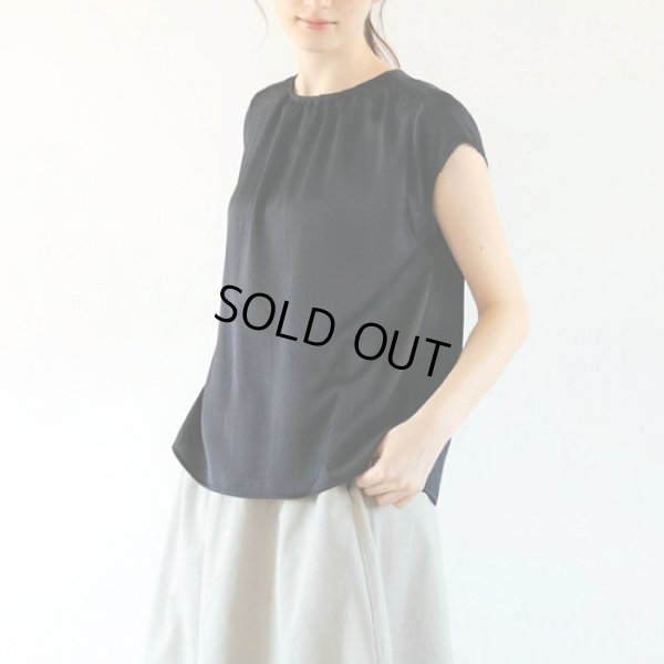 画像4: sosotto / ソソット アンティークサテン ギャザーフレンチブラウス (4)