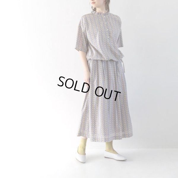 画像13: sosotto / ソソット LIBERTYタナローン ウエストドロストフリル衿プルオーバーブラウス5分袖 (13)