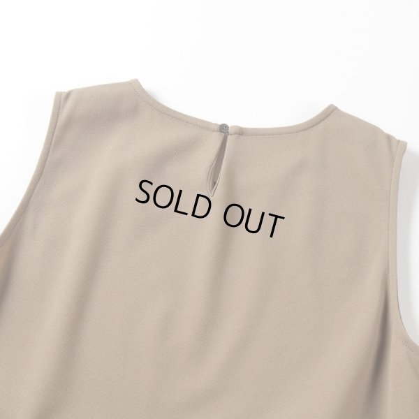 画像8: sosotto / ソソット ツイルジョーゼット 消しプリーツ ノースリーブワンピース (8)