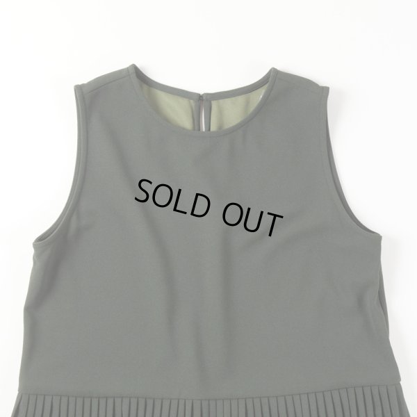 画像10: sosotto / ソソット ツイルジョーゼット 消しプリーツ ノースリーブワンピース (10)