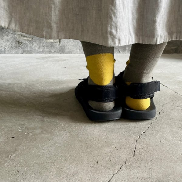 画像16: yahae / ヤハエ オーガニックコットン アシンメトリードットソックス (16)