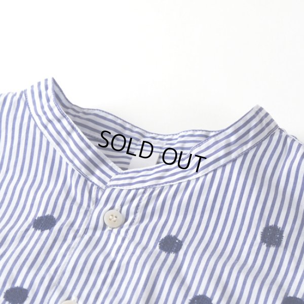 画像4: NATURAL LAUNDRY / ナテュラルランドリー 先染めブロード ワイド刺しゅうシャツ (4)