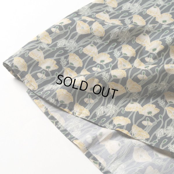 画像14: sosotto / ソソット リバティタナローン フリル衿ゴムシャーリングブラウス (14)