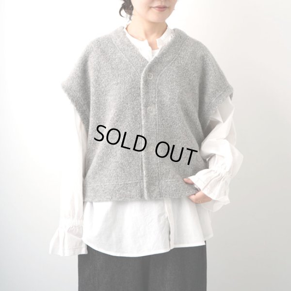 画像2: grin / グリン シープパイルボア ライトベスト (2)