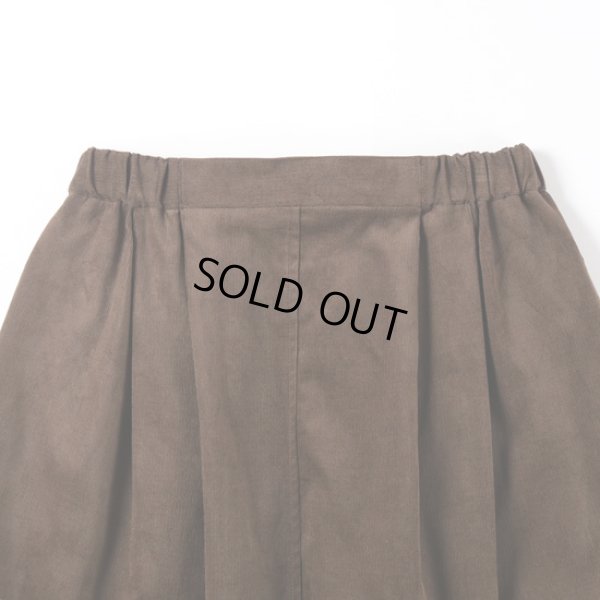 画像2: MidiUmi / ミディウミ コーデュロイ コクーンスカート (2)