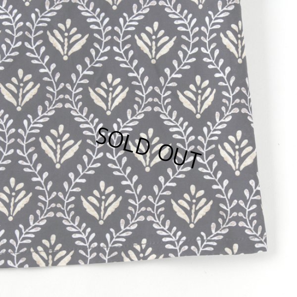 画像9: sosotto / ソソット ツタ柄細ピンタック ウエストドロストワンピース (9)