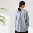 画像4: NATURAL LAUNDRY / ナテュラルランドリー 先染めブロード ワイド刺しゅうシャツ (4)