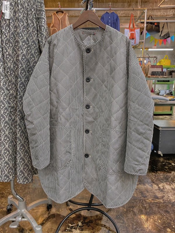 画像1: NATURAL LAUNDRY ナテュラルランドリー 先染めキルト ミドルコート (1)