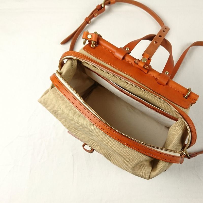 Seagullship シーガルシップ 防水ドゥーマン クエリド 3wayリュック B5サイズ Beige バッグ ブランド Seagullship シーガルシップ 防水ドゥーマン クエリド 3wayリュック B5サイズ Beige バッグ ブランド