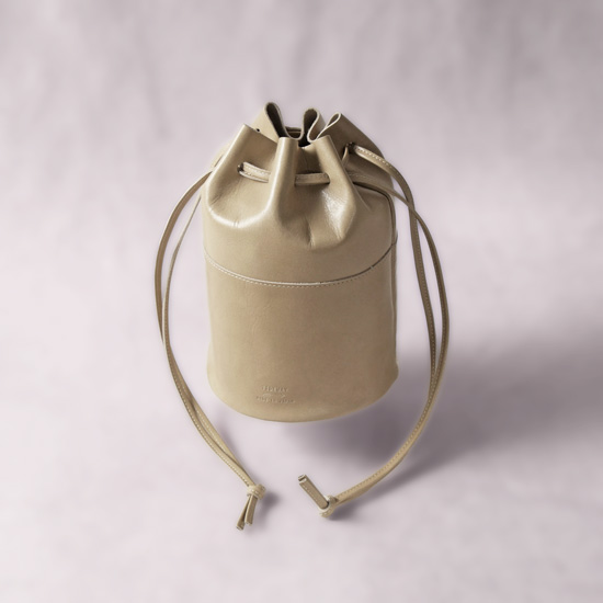 TIDEWAY LIGHT LEATHER DROW STRING BAG