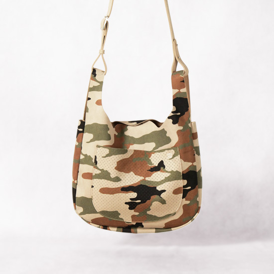 MNNG Clione Medium Shoulder CAMO